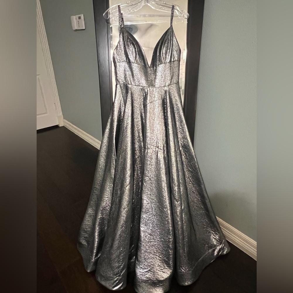 Ashley Lauren formal gown